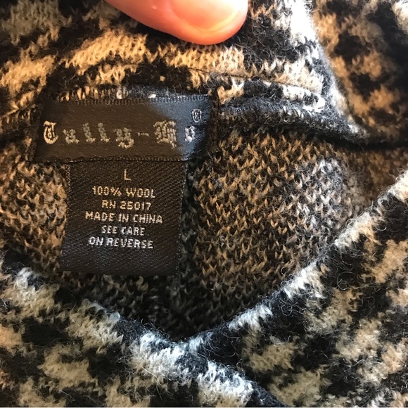 Tally Ho 100% Wool Cardigan - Picture 3 of 11